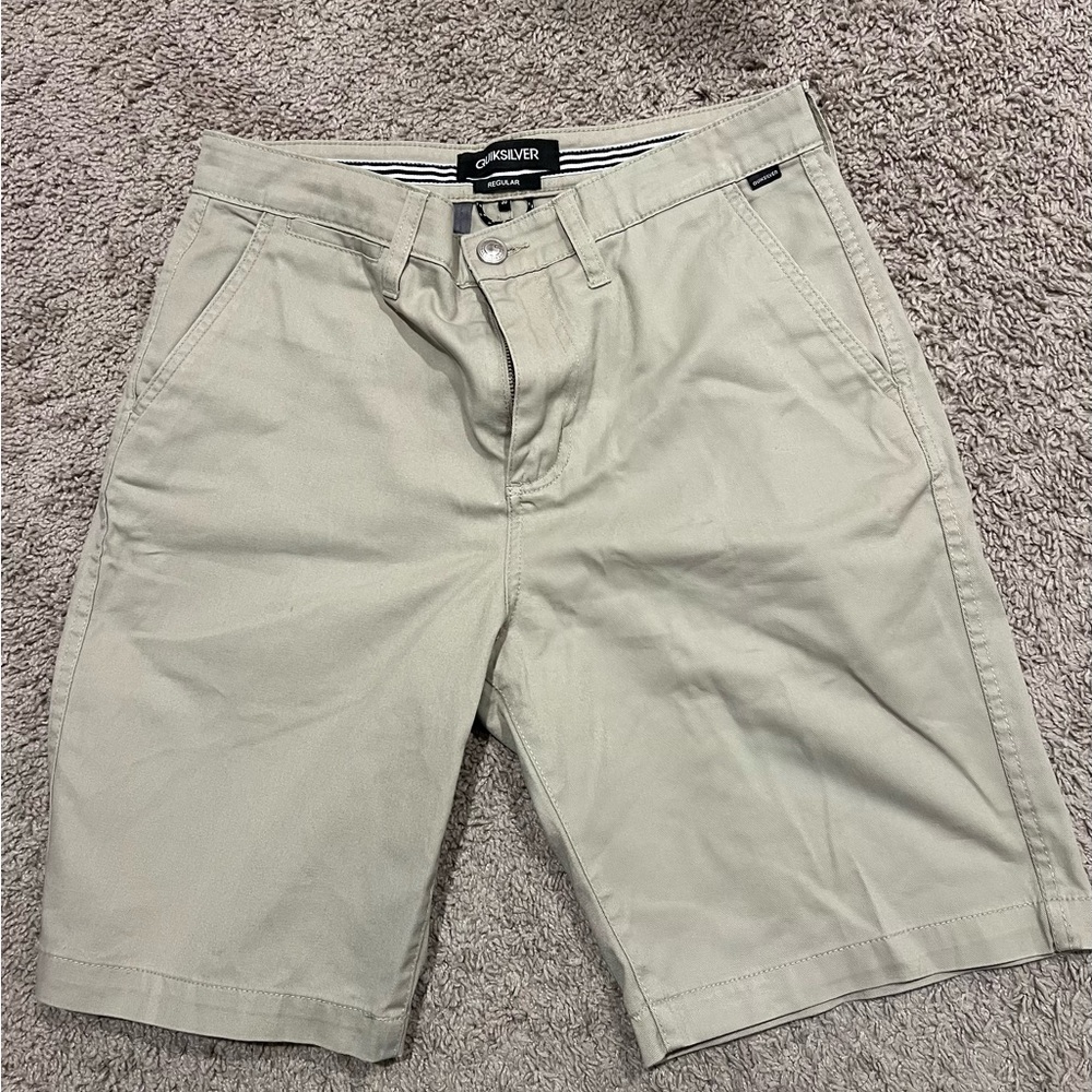 Quiksilver Men's Beige Flat Front Shorts